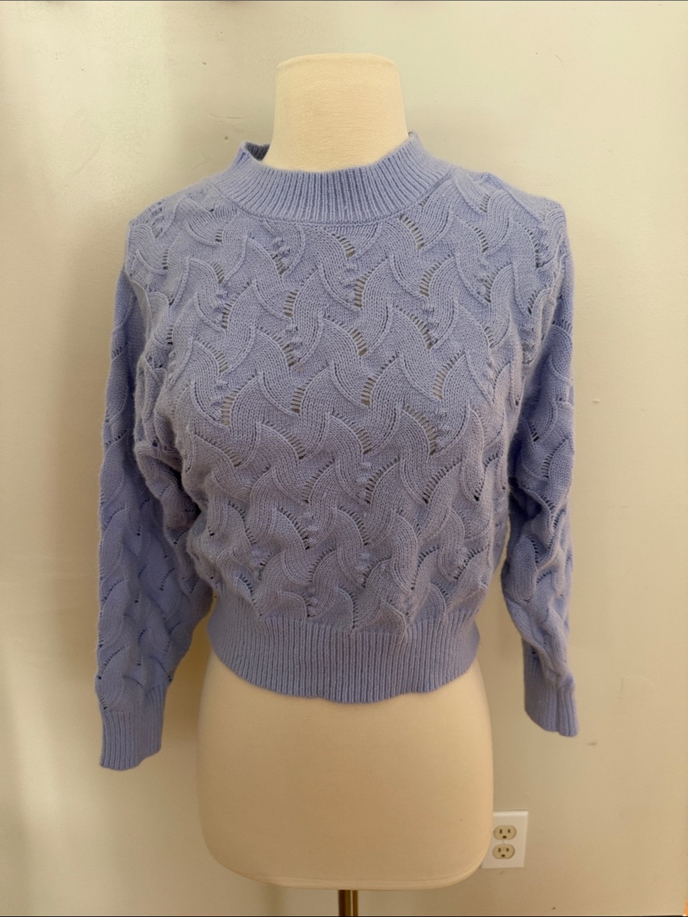 Chelsea & Theodore Blue Open Knit Cropped Sweater Wool Blend Medium